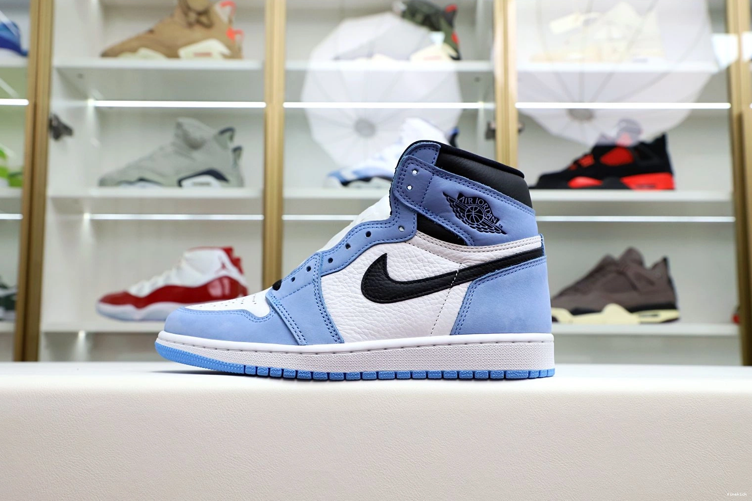 OG RETRO AIR 'UNIVERSITY 1 JORDAN HIGH 1016